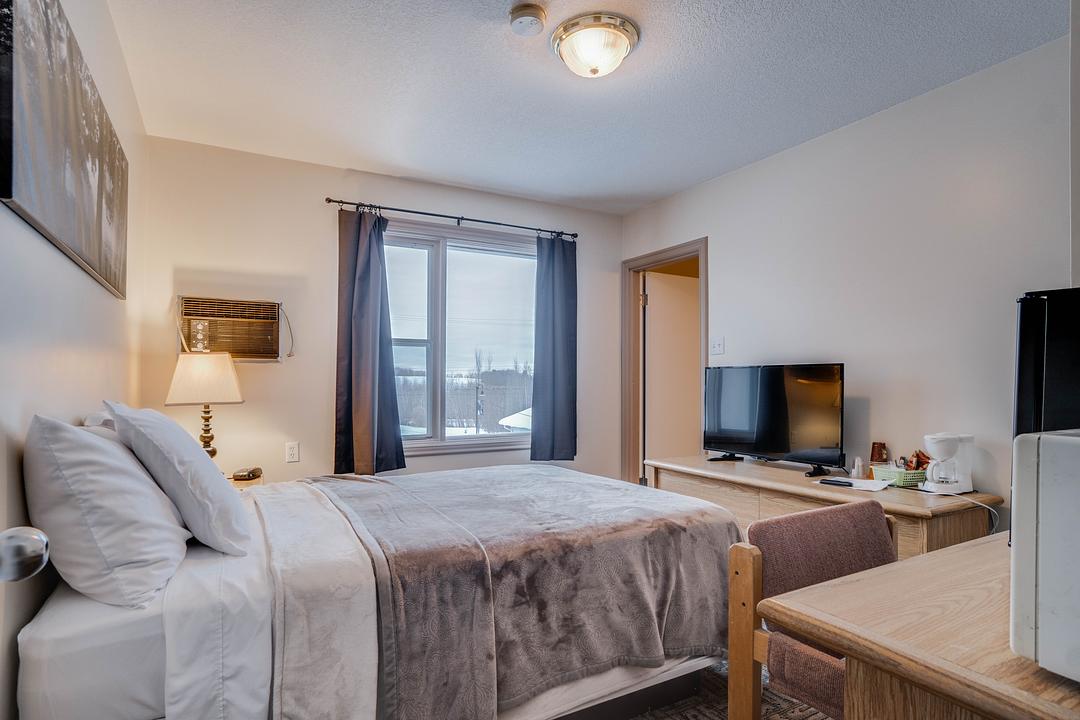 5114 50 Street, Evansburg, AB