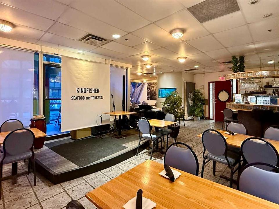 207 - 328 Centre Street South, Calgary, AB