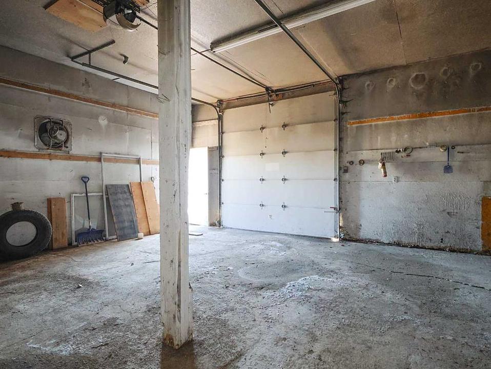 5015 Main Street, Donalda, AB