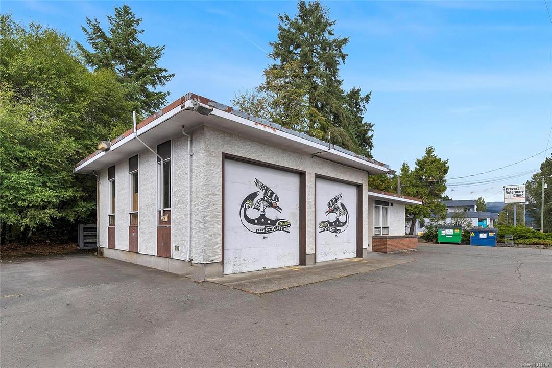1033 Canada Avenue, Duncan, BC