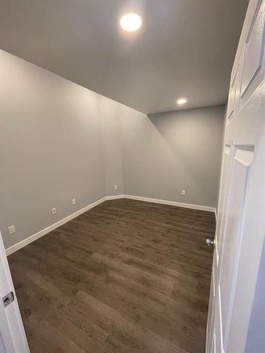 4803 50 Avenue, Camrose, AB