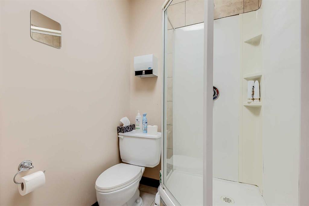 5120 50 Avenue, Olds, AB