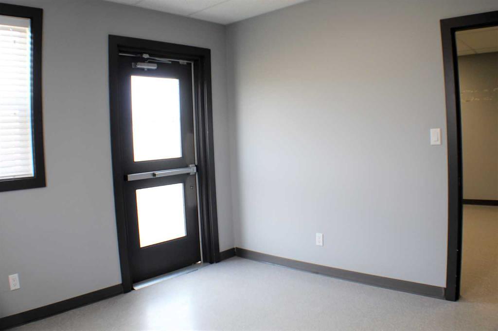 101 - 9521 78 Avenue, Clairmont, AB