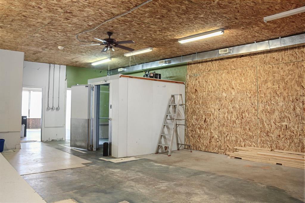 5213 50 Street, Viking, AB