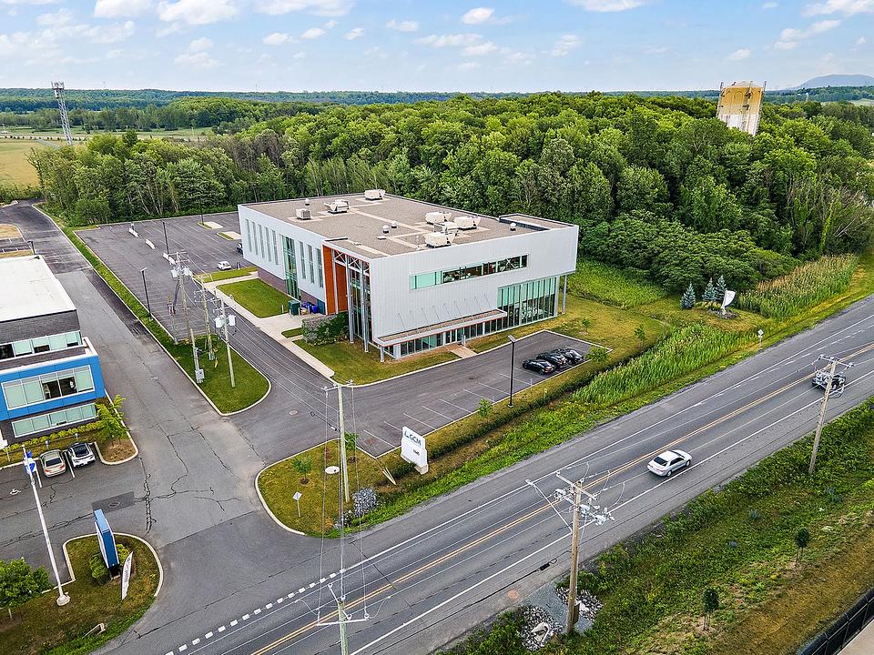 1645 Boulevard Lionel-Boulet, Varennes, QC