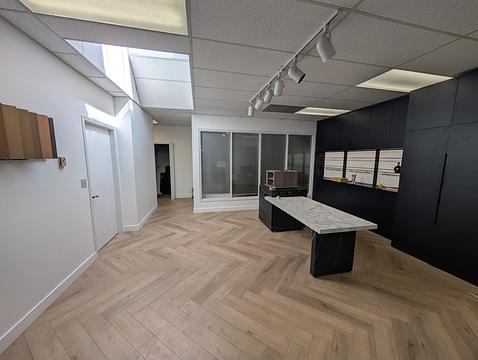 13986 Cambie Rd, Richmond, BC