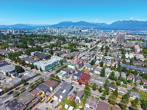 221 East 16th Avenue, Vancouver, BC