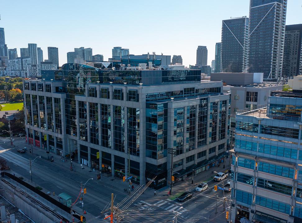 401 - 901 King Street West, Toronto, ON