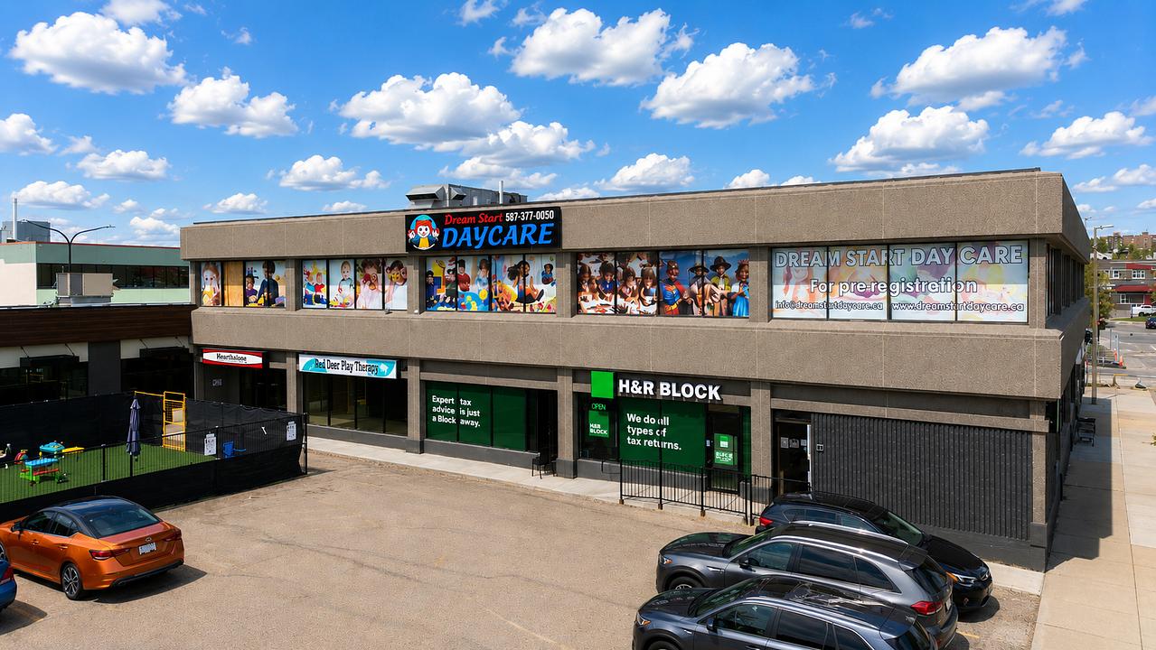 4711 51 Avenue, Red Deer, AB