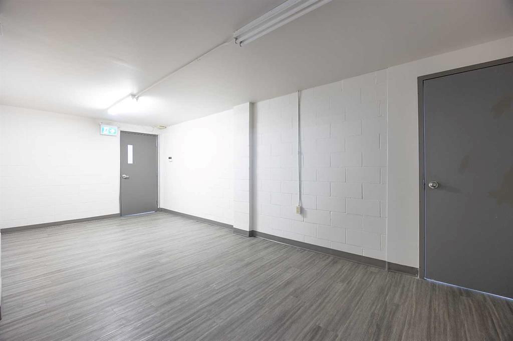 208 - 9401 Franklin Avenue, Fort McMurray, AB