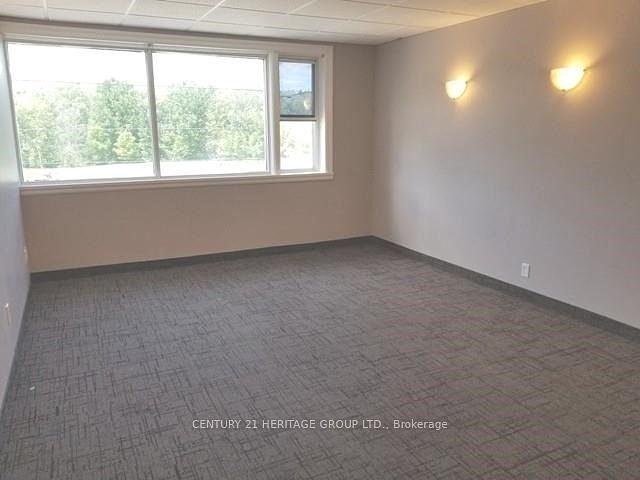 14685 Woodbine Avenue, Gormley, ON
