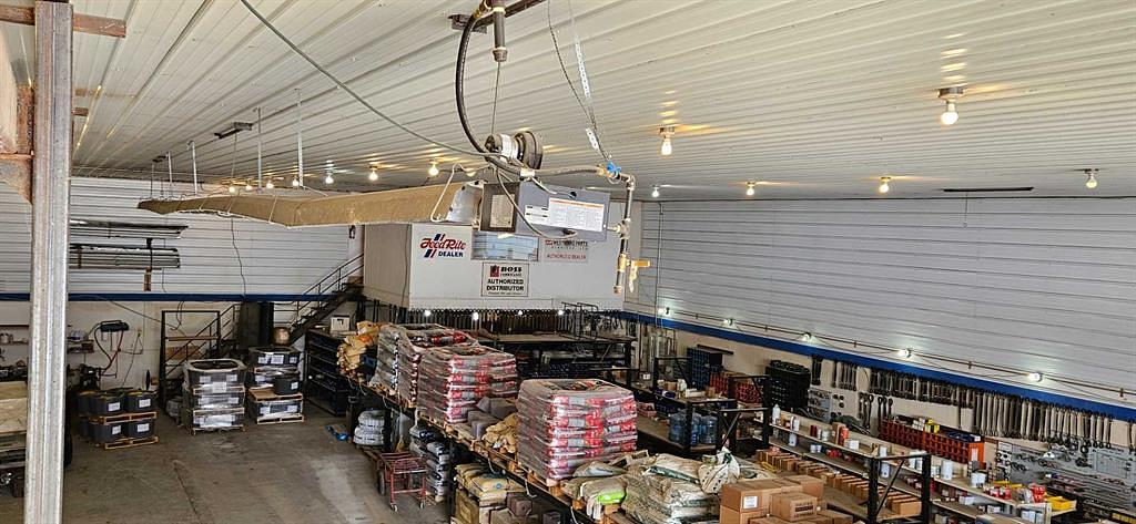 5116 51 Avenue, Meeting Creek, AB