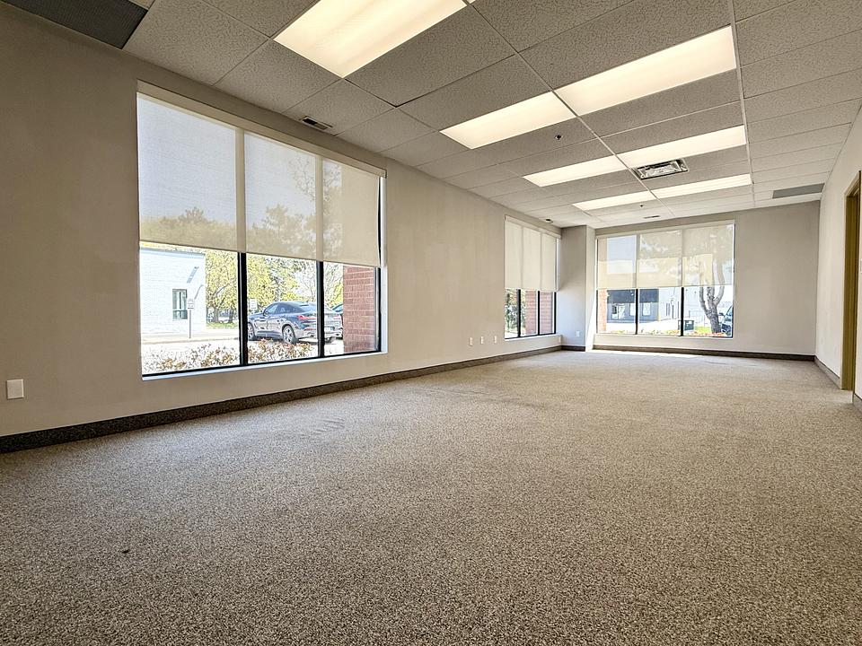 14 - 110 Jardin Drive, Vaughan, ON
