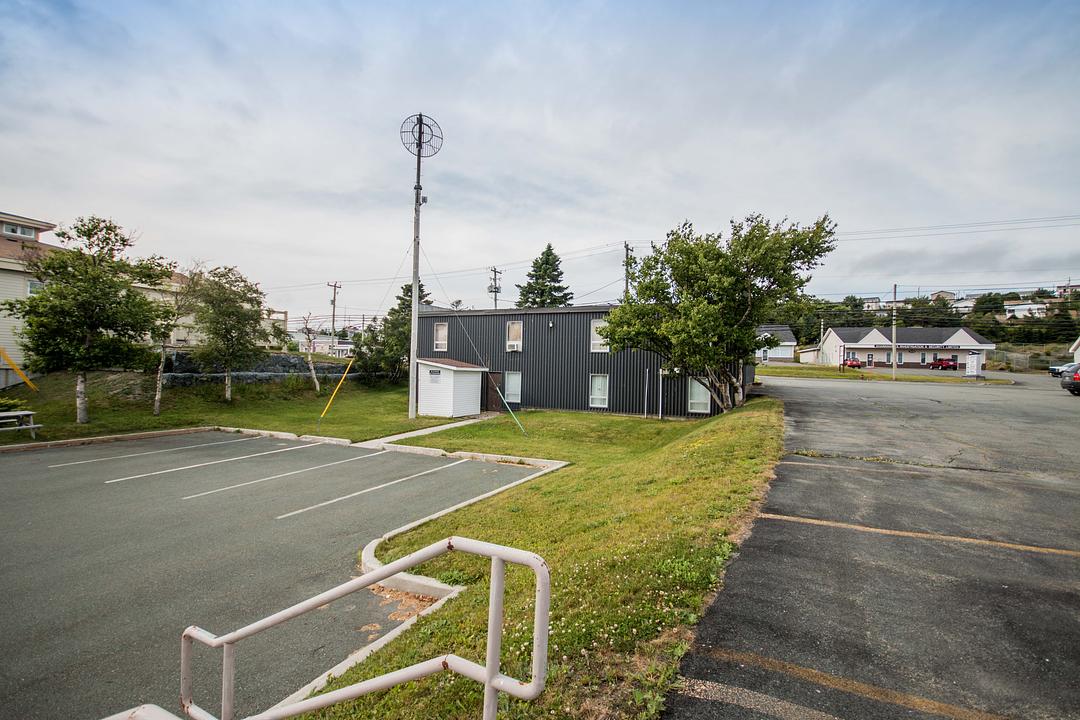 1041 Topsail Road, Mount Pearl, NL