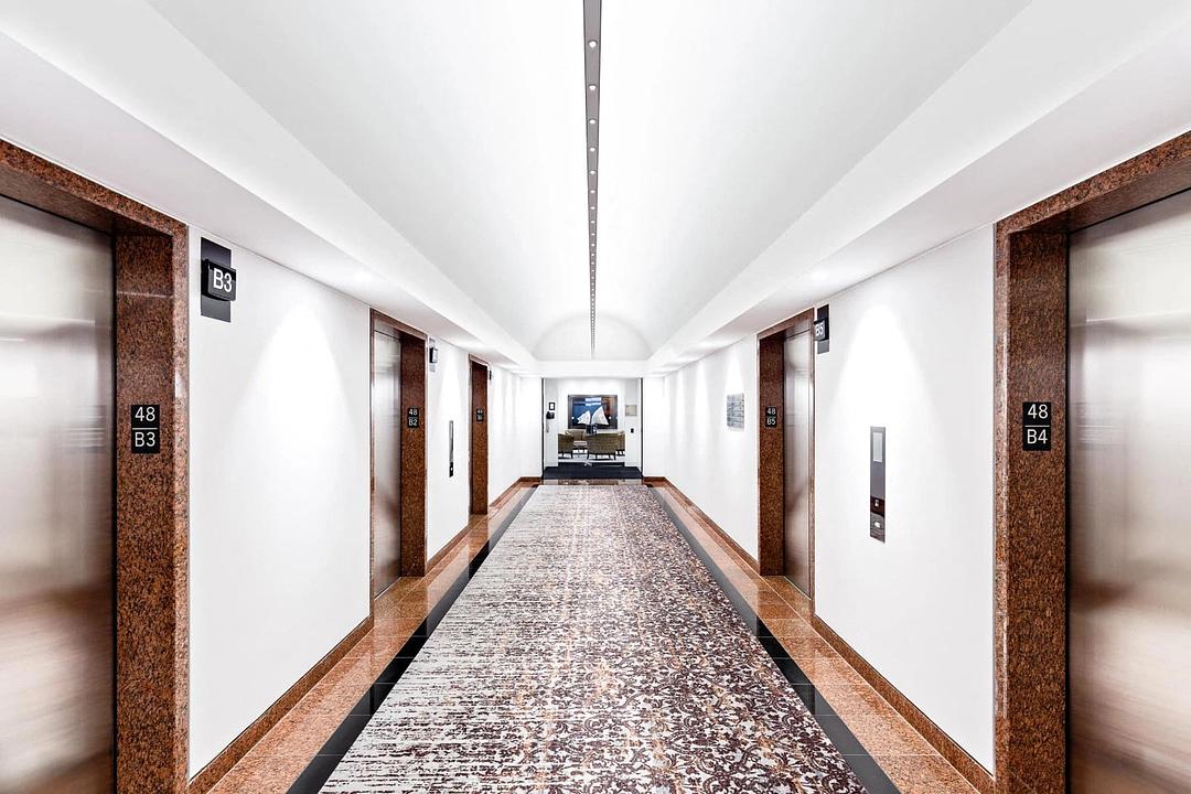 002802 - 40 King Street West, Toronto, ON
