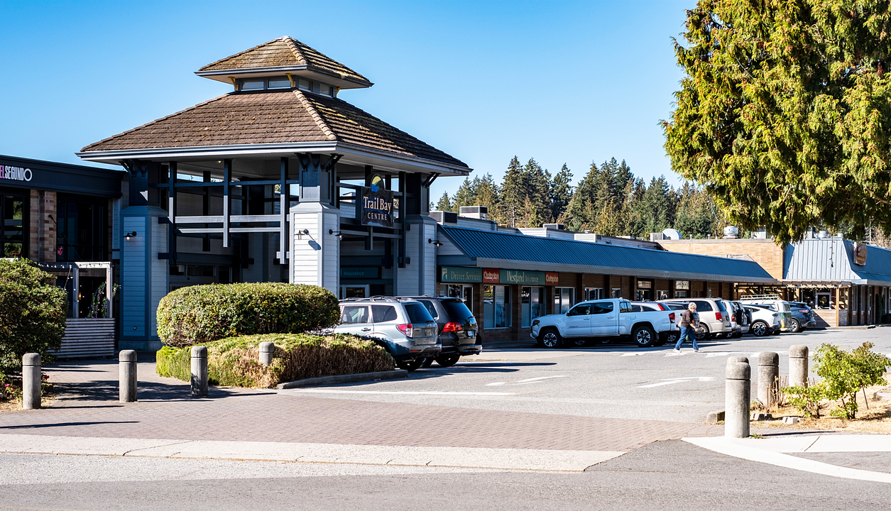 5755 Cowrie St, Sechelt, BC