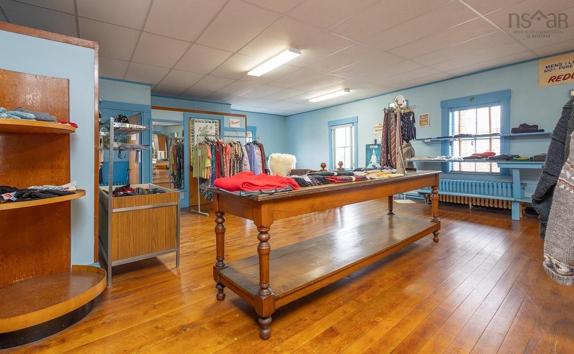 352 Main Street, Yarmouth, NS