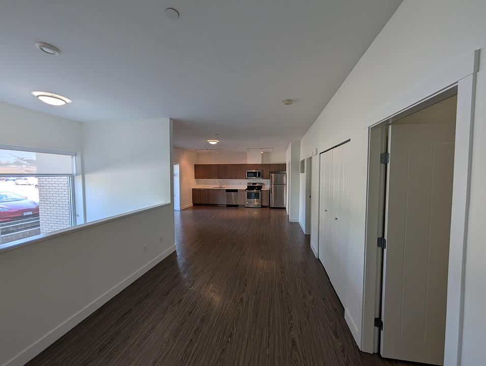185 - 5738 175 Street, Surrey, BC