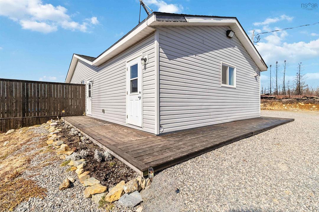 128 Beach Road, Shelburne, NS