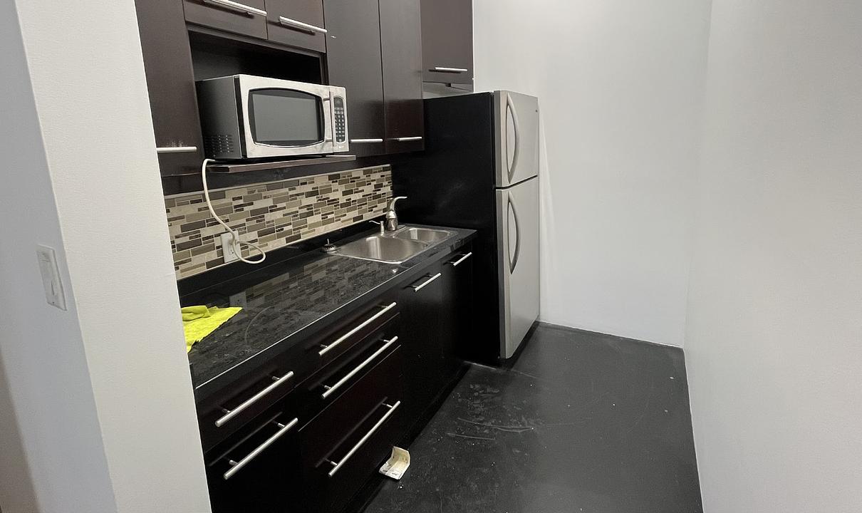 126 - 126 West 6th Avenue, Vancouver, BC