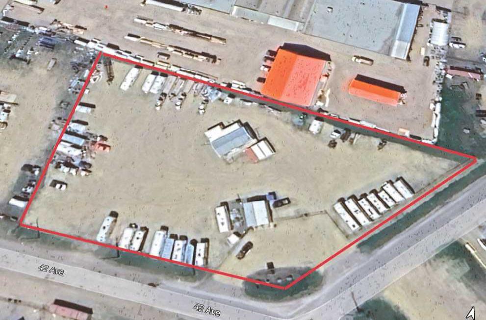 6402 42 Avenue, Ponoka, AB