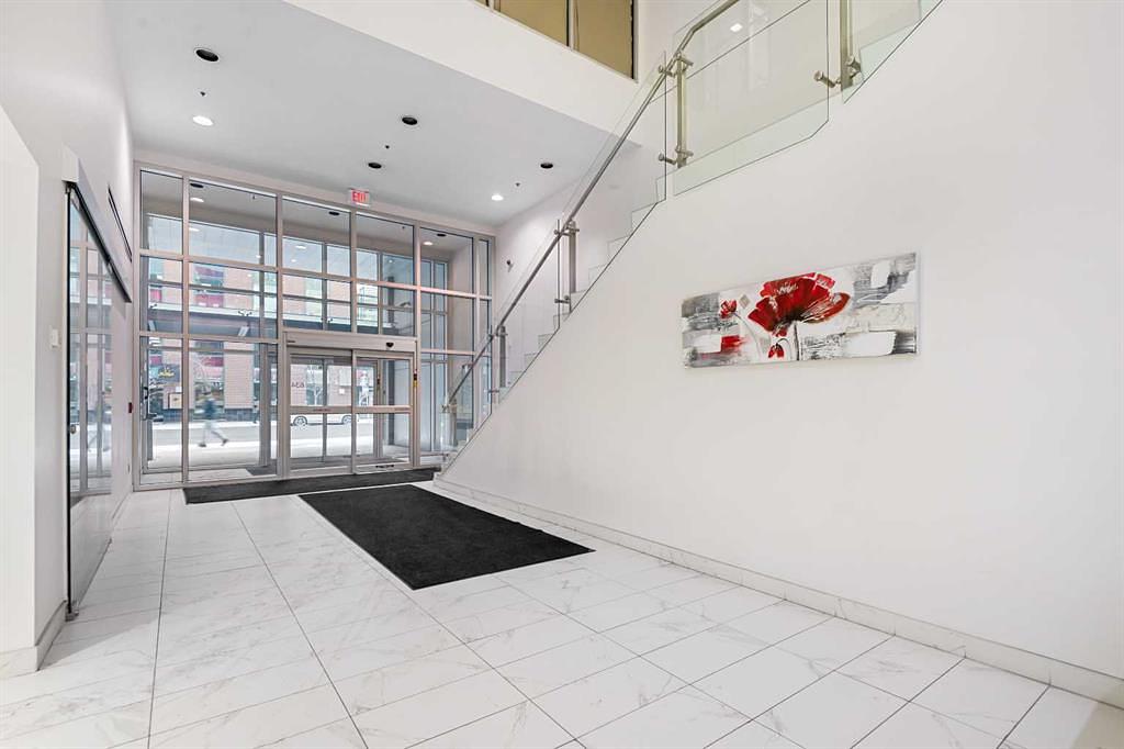610 - 634 6 Avenue Southwest, Calgary, AB