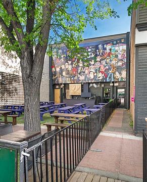 1212 9 Avenue Southeast, Calgary, AB