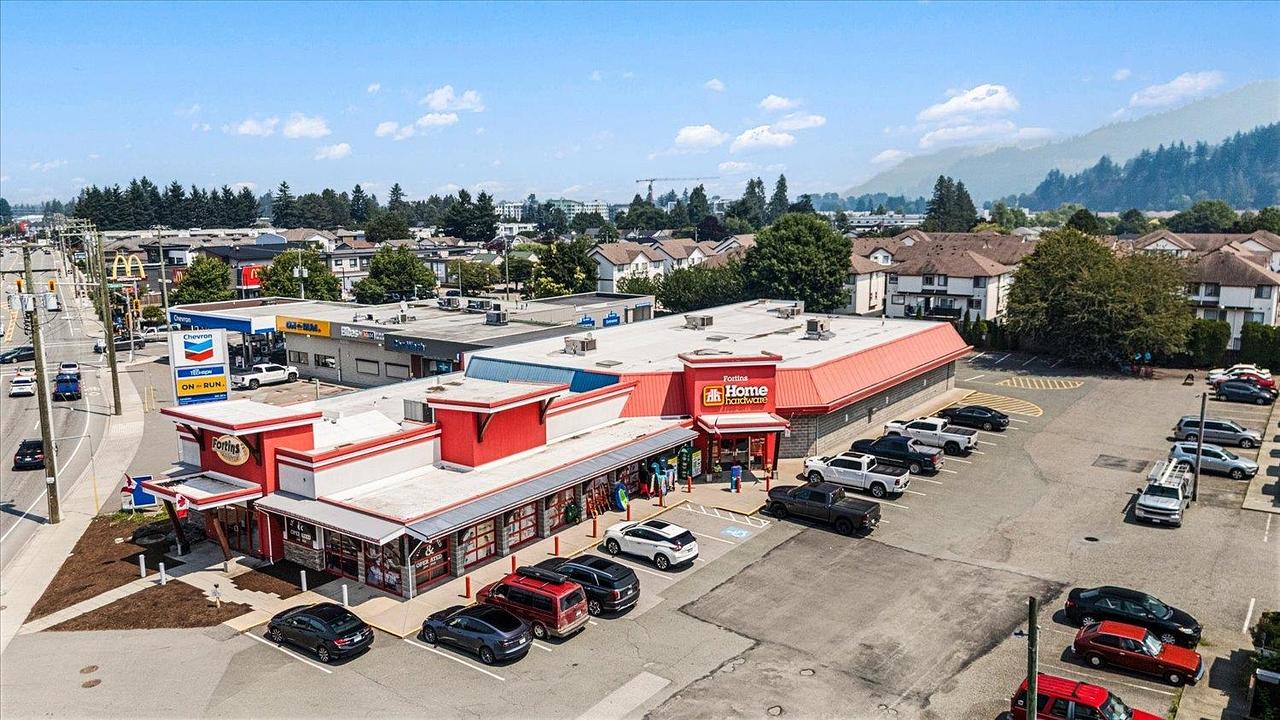 5674 Vedder Road, Chilliwack, BC
