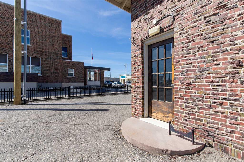 2224 2 Avenue, Fort Macleod, AB