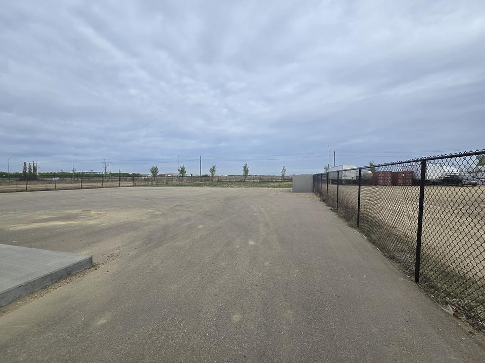 101 - 3496 63 Avenue, Leduc, AB