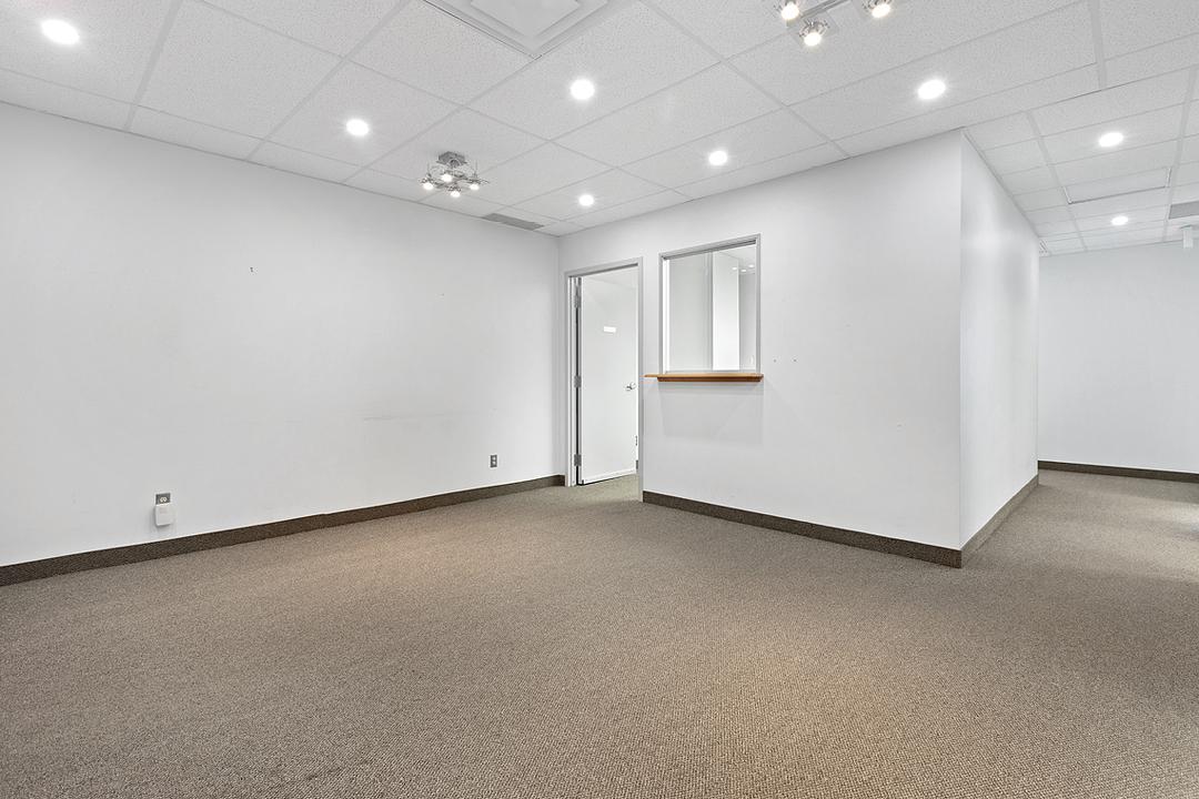 305 - 411 Roosevelt Ave, Ottawa, ON