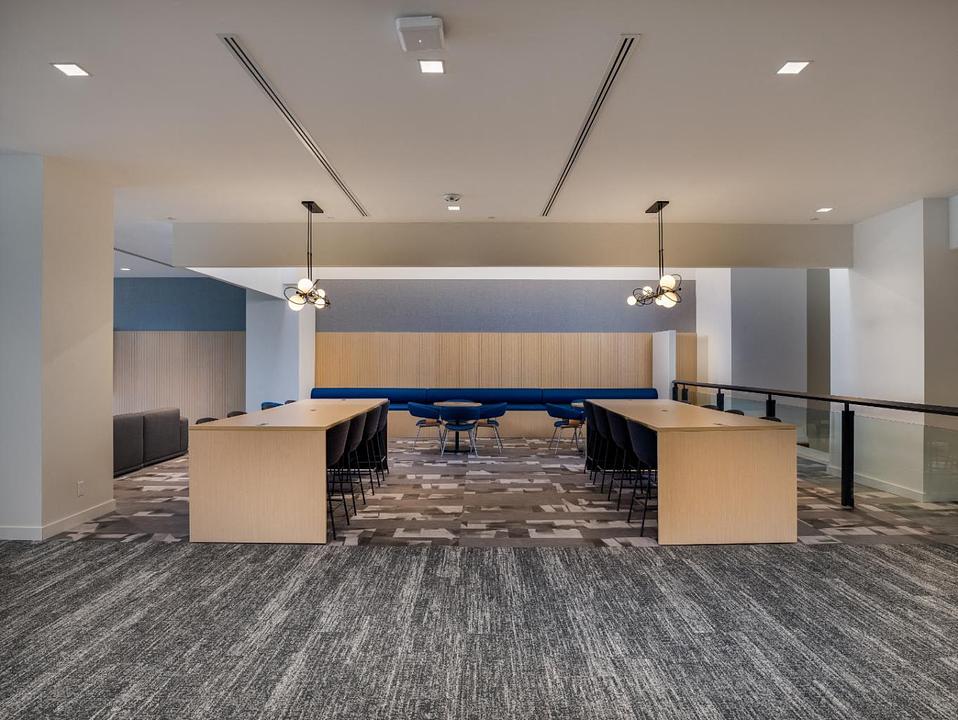 600 - 530 8 Avenue Southwest, Calgary, AB