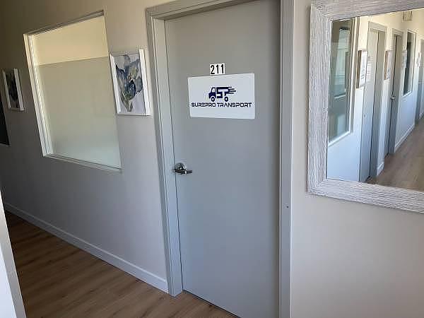 207 - 5668 192 St, Surrey, BC