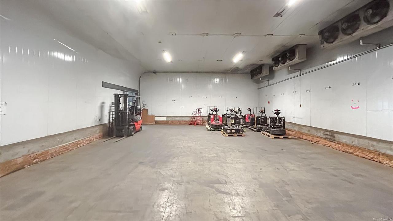 2855 Quesnel Street, Victoria, BC