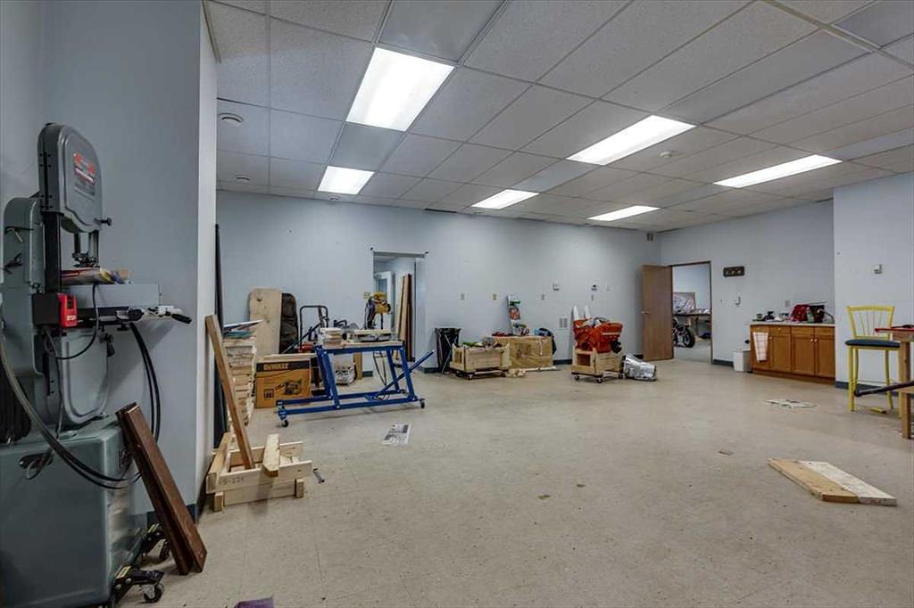 4831 Main Street, Alix, AB