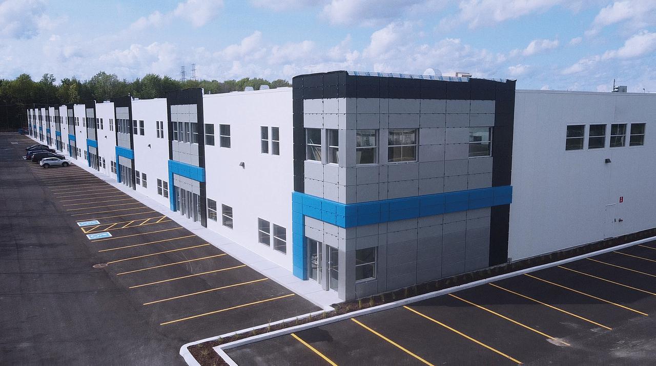 103 - 4993 Rue Louis-B.-Mayer, Laval, QC