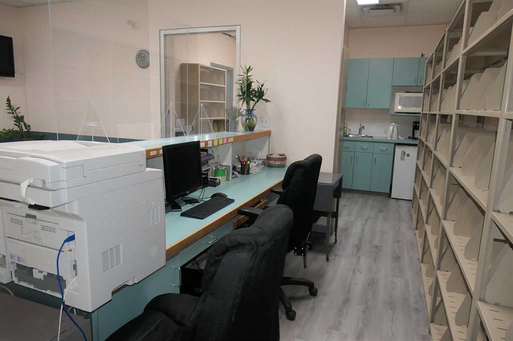219 - 328 Centre Street South, Calgary, AB