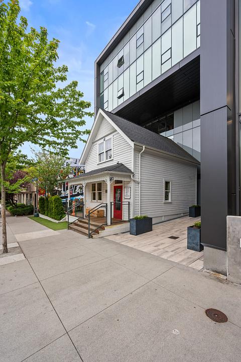 67 West 6th Avenue, Vancouver, BC