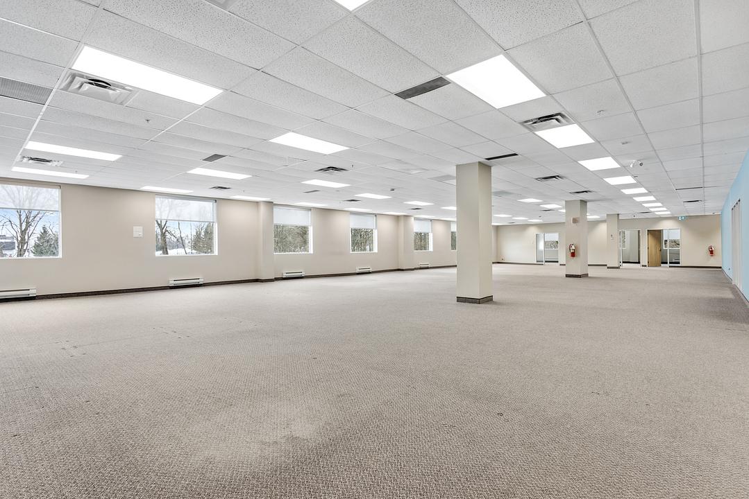 1 Hines Road, Ottawa, ON