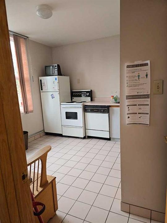 4131 Bow Trail Southwest, Calgary, AB