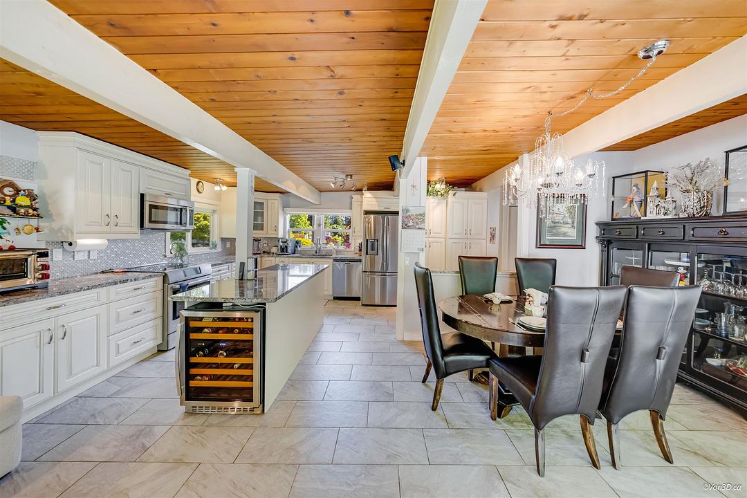 529 Appian Way, Coquitlam, BC