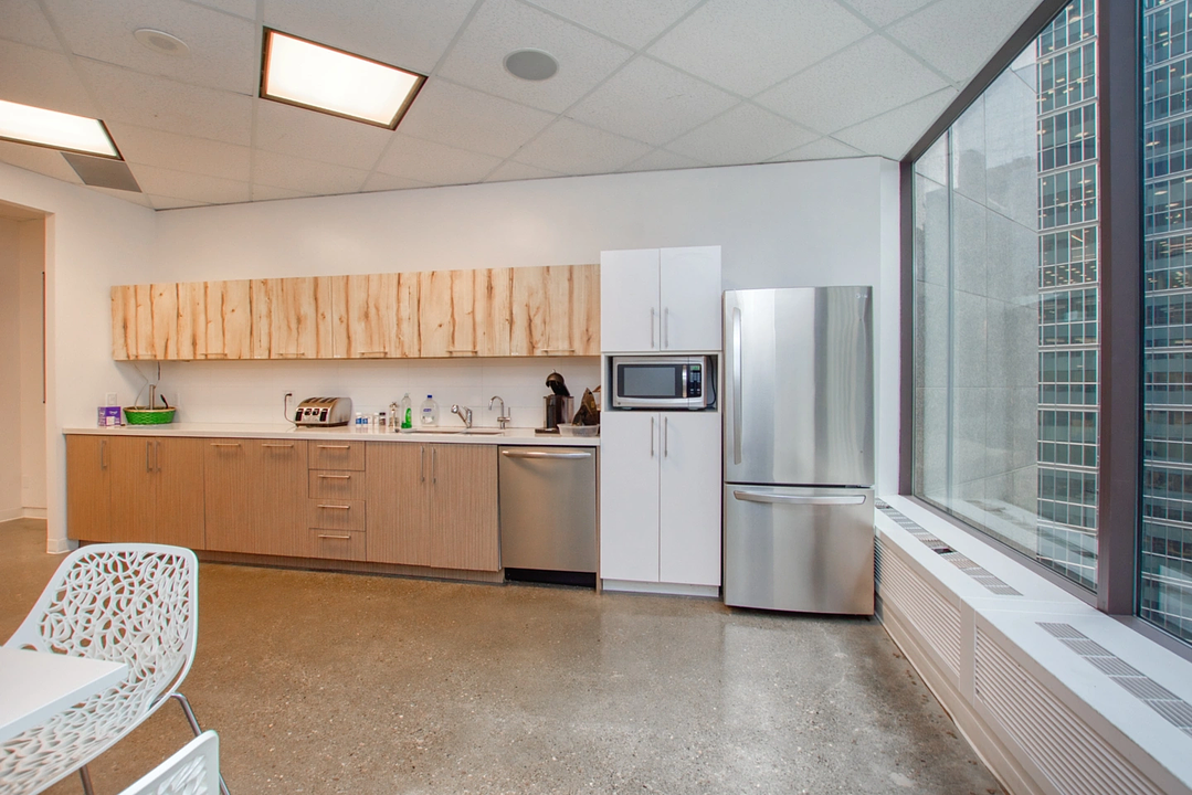 1002 - 145 King Street West, Toronto, ON