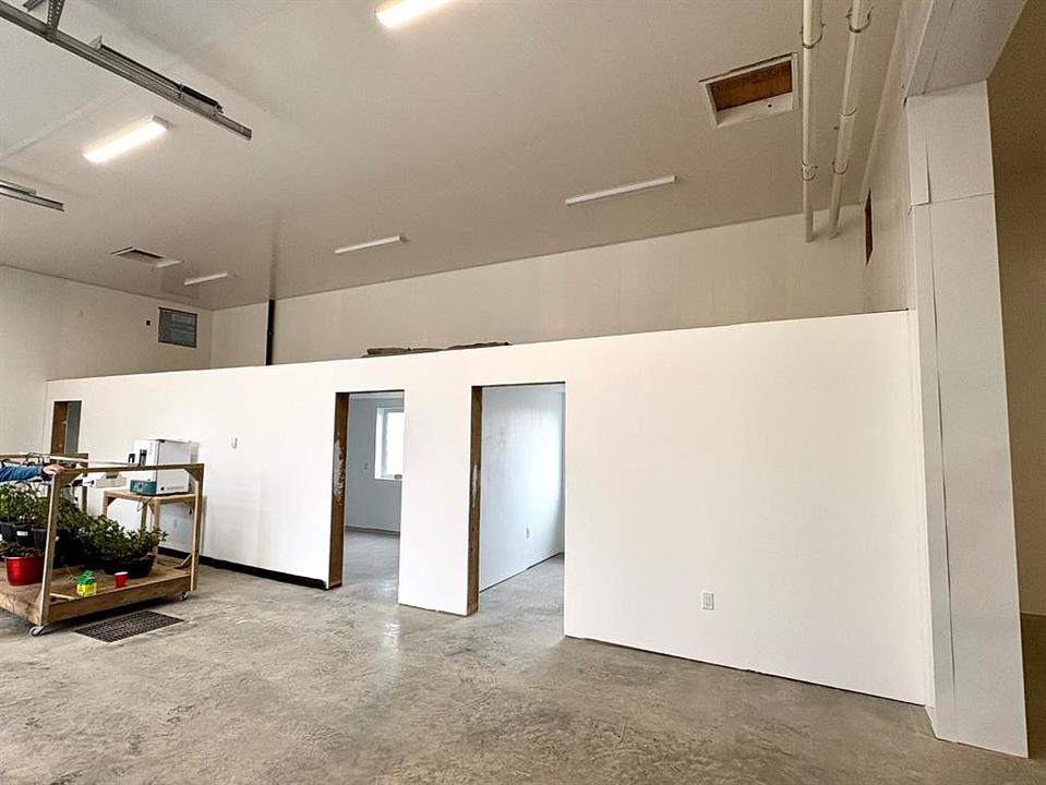 5 Industrial Avenue, Rosalind, AB