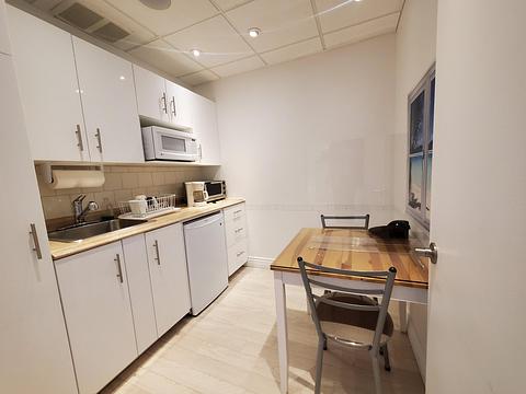 1030 Rue Cherrier, Montréal, QC