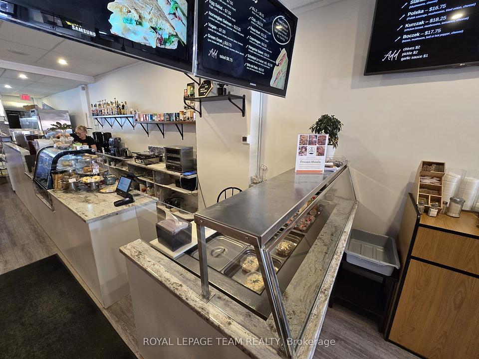 274 Elgin Street, Ottawa, ON