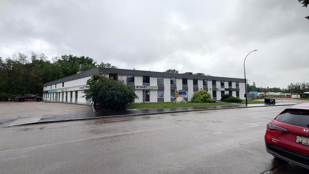 4 - 5571 45 Street, Red Deer, AB
