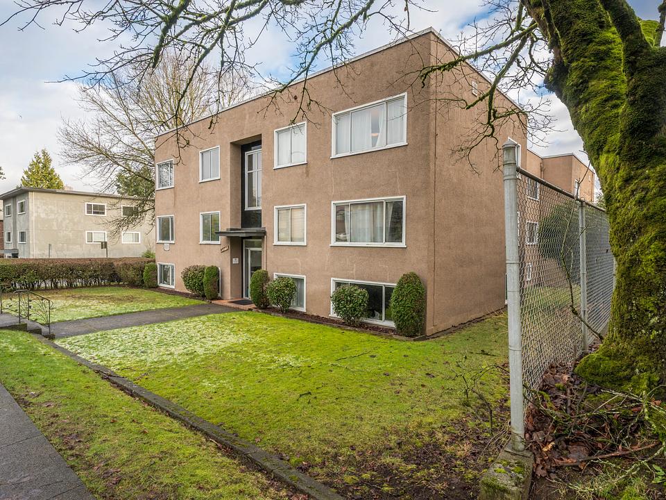 3416 Oak Street, Vancouver, BC