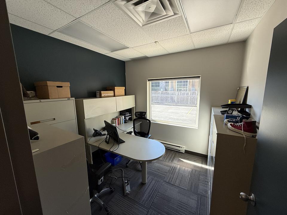 100 - 1195 Michael Street, Ottawa, ON