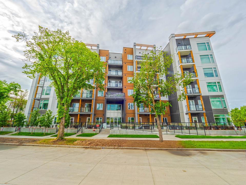 11329 University Avenue, Edmonton, AB