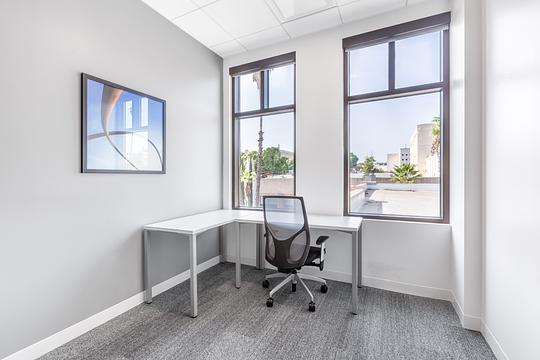 3211 152 Street, Suite 402, Surrey, BC